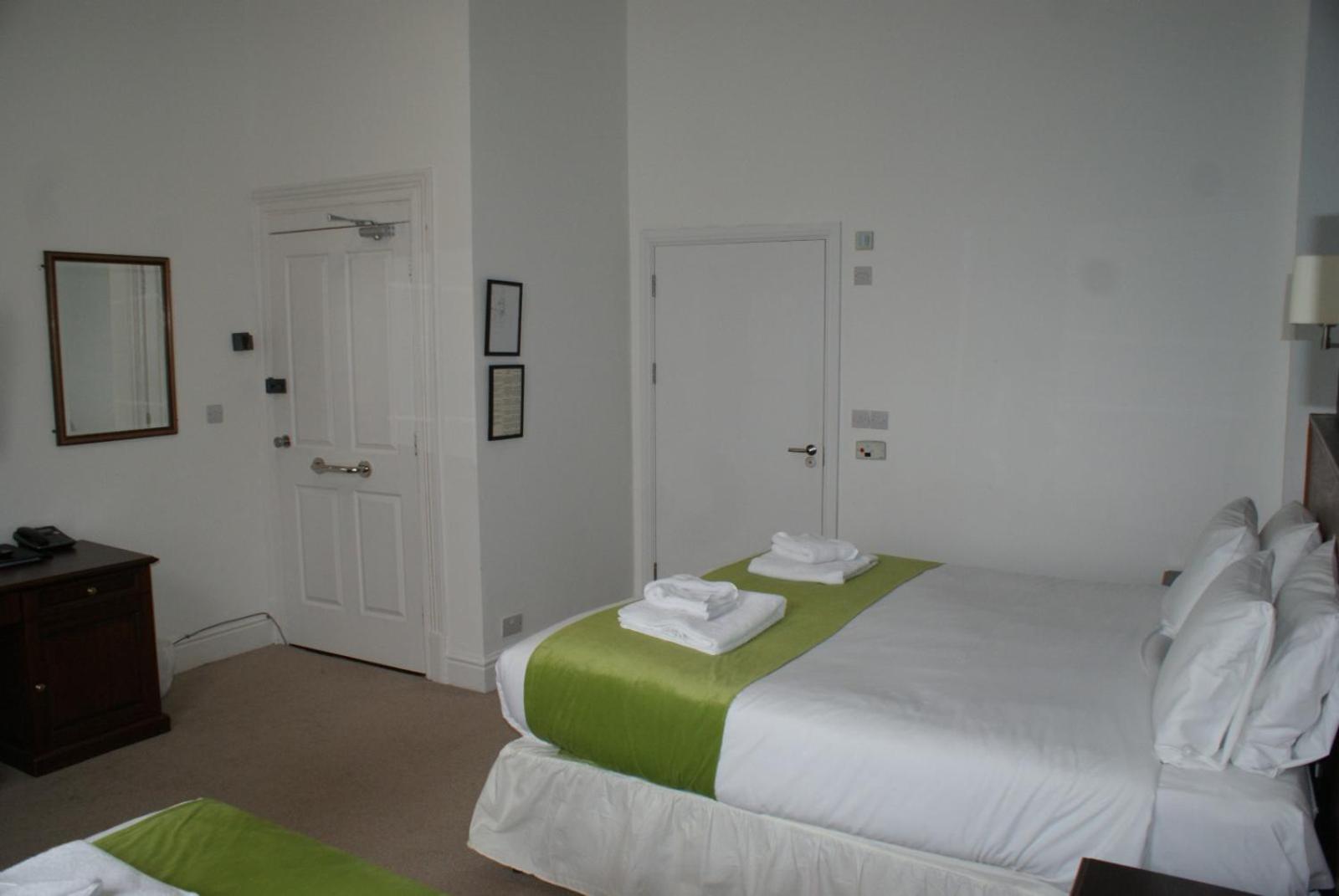 Keppels Head Hotel Portsmouth Dış mekan fotoğraf